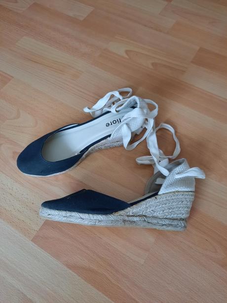 Dámske sandále, 38