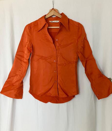 Y2k oranžová lesklá blúzka zara  romcom / carr, zara,xs