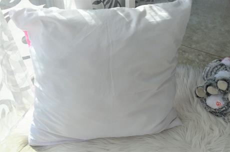 Obliečka na vankúš-mačička, 