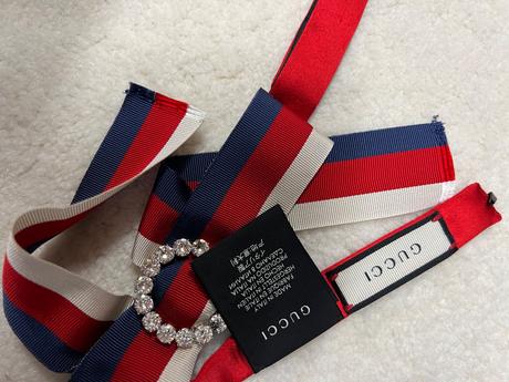 Gucci brošňa a masla do košele, gucci