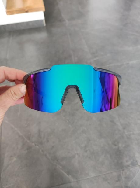 Športové polarizačné slnečné okuliare,
