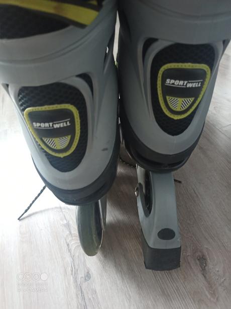 Kolieskové korčule, 43