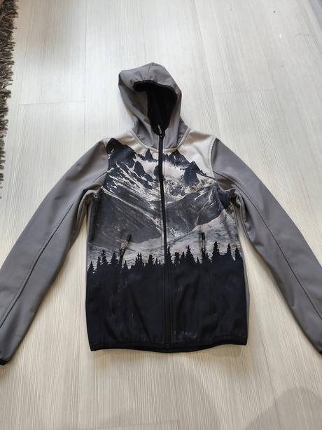 Predám softshell budnu značky head 140-146, 140
