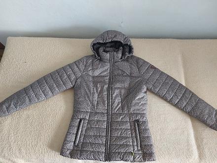 Dámska sivá zimná bunda na zips s kapucňou budmil, s