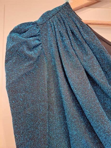 Saty na jedno rameno v.m, m