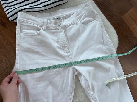 Biele rozšírené džínsy, m&co,l