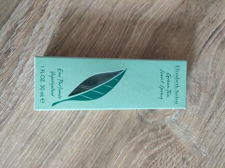 Elizabeth arden green tea,