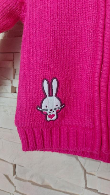 Velmi teplý svetrík, lupilu,86