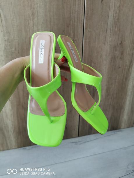 Dámske šľapky malien, 39