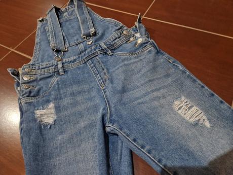 Dievcenske rifle na traky, reserved,146