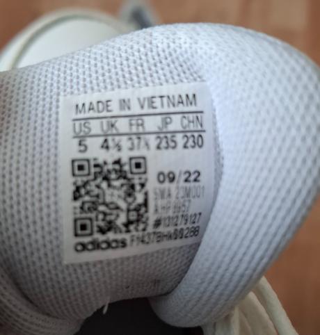 Adidas tenisky, adidas,37