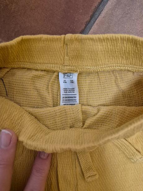 Šortky 62-68, f&f,62