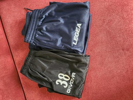 Teplaky na futbal, s