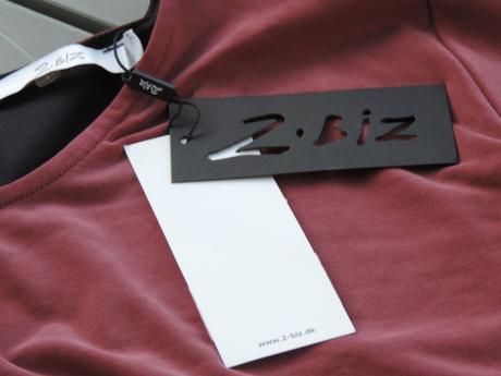 Šaty s visačkou, xxl