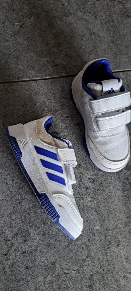 Tenisky adidas, adidas,23