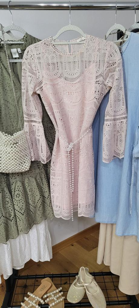 Šaty reserved, reserved,s