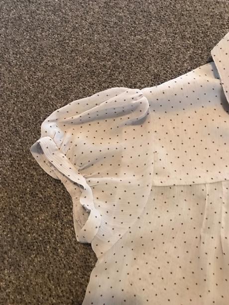 Blúzka., atmosphere,38