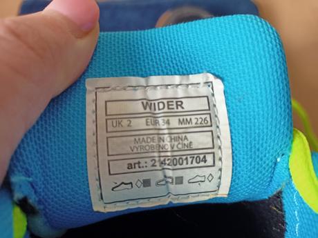 Botasky, halovky, 33