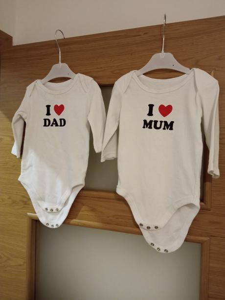 I love mum and dad body 9-12m, 80