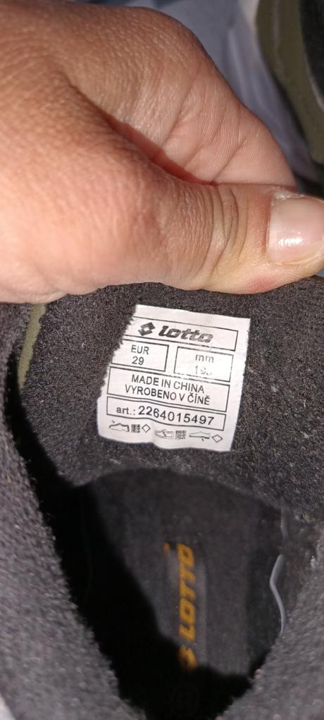 Topánky/tenisky 29, lotto,29