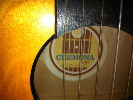 Gitara hudobný nástroj, 