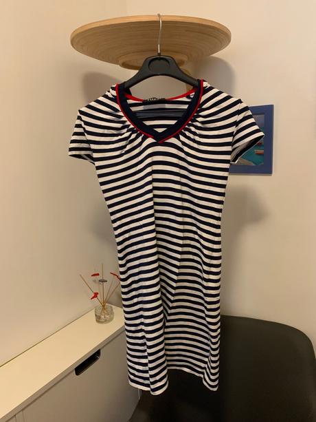 Predám špotovo-elegantné šaty, s