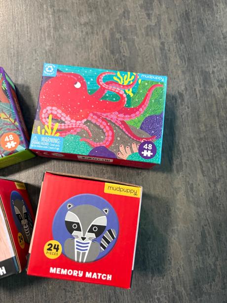 Mudpuppy detske puzzle a pexesa,