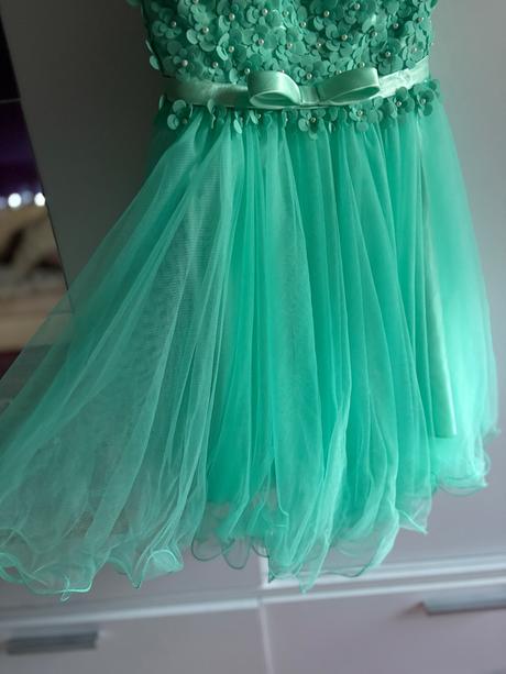 Tyrkysové šaty s kvetinkami, l