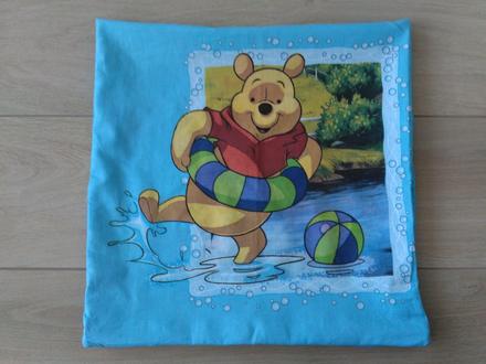 Obliečka na detský vankúš s motívom macko pu,