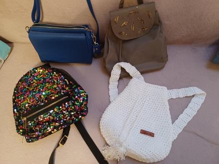 Háčkovaný ruksačik, 