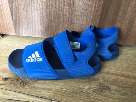 Sandále. adidas, adidas,33