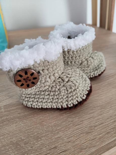 Topánočky pre bábätko, <17