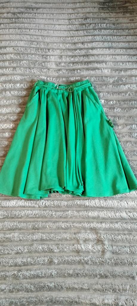 Mirau sukňa, mirau,140