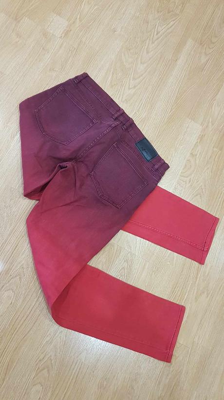 Červené rifle s farebným prelivom v. 42, 42