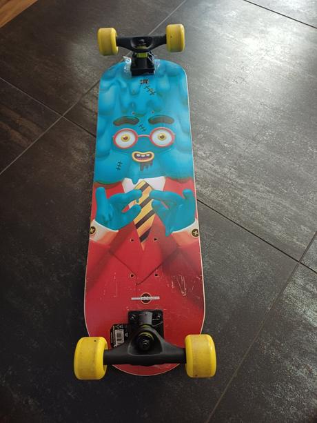 Skateboard,