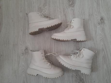 Členkové čižmy, 34