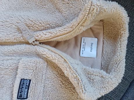 Mikina chlpatá, bershka,xs