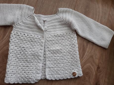 Biely svetrik pre dievčatko, 86