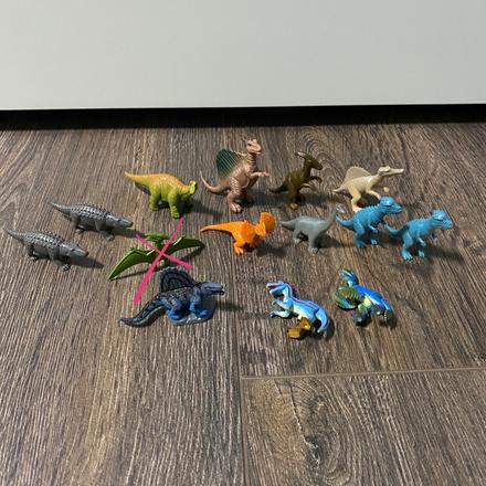 Figúrky dinov, 