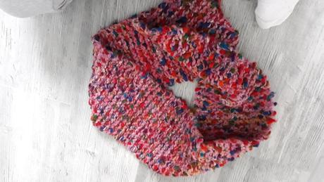 Vlnený šál dúhový,