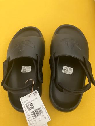 Adidas sandále, adidas,33