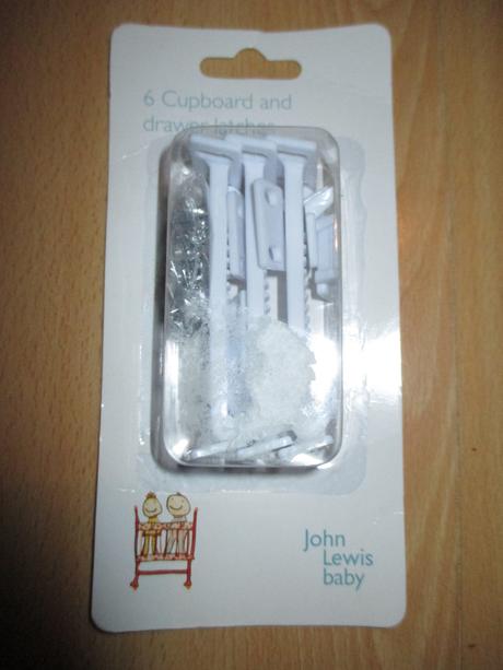 Bezpecnostne zarazky na skrinky/ sufliky , 