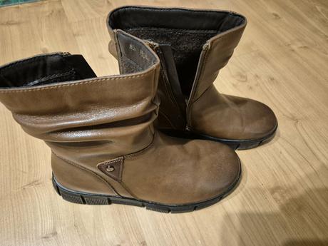 Cizmicky kozene velkost 37, vnutorna dlzka 24cm, 37