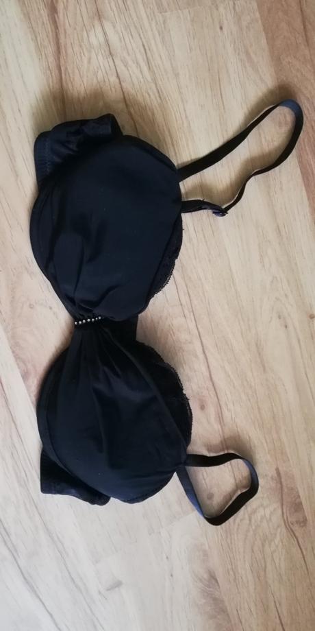 Čierna detská podprsenka, 68