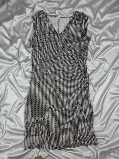 Luxusné úpletové šaty, 42