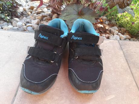 Tenisky na suchý zips, 33