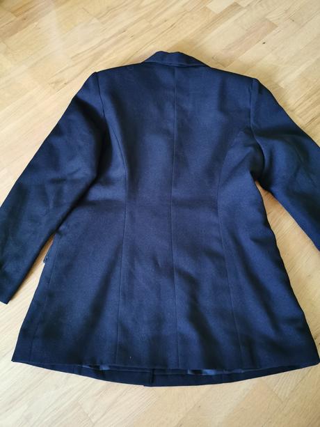 Čierne dámske sako+sukňa, 40