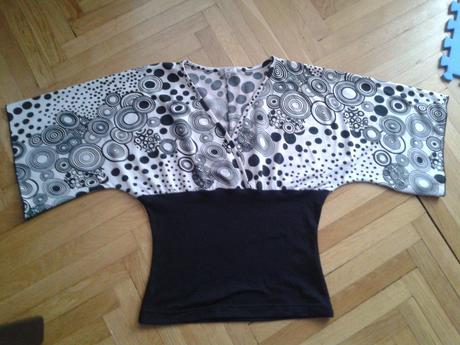 Tričko s netopierími rukávmi, s