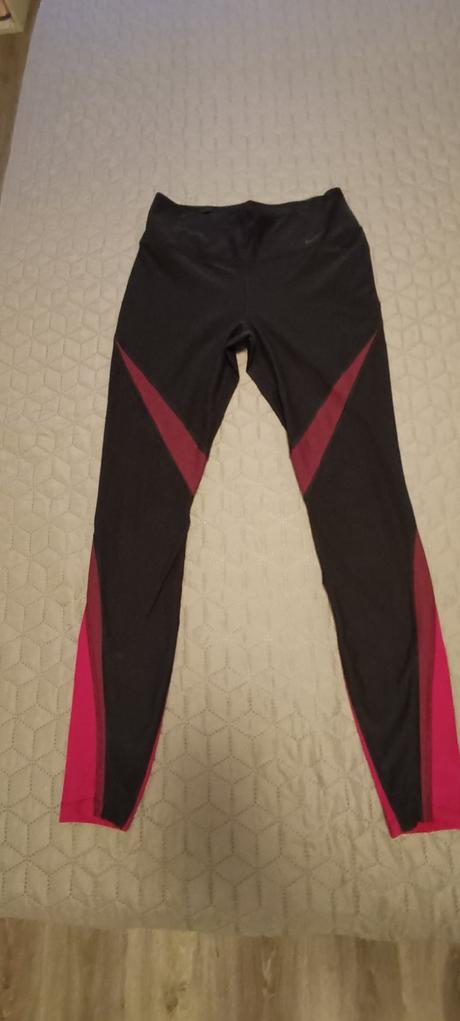 Dámske legíny nike top stav, nike,m