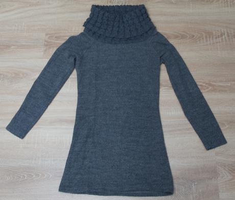 Tmavošedý predĺžený sveter, l